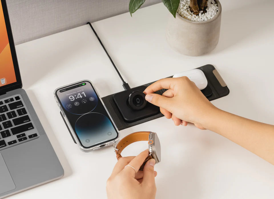 SwitchEasy Triocharge Portable 3 in 1 Charger