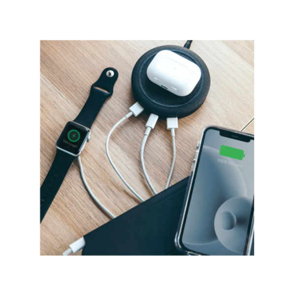 Mophie Universal Wireless Charging Hub, Charge Up to 4 Devices (3 USB Ports + Wireless Charging Surface)